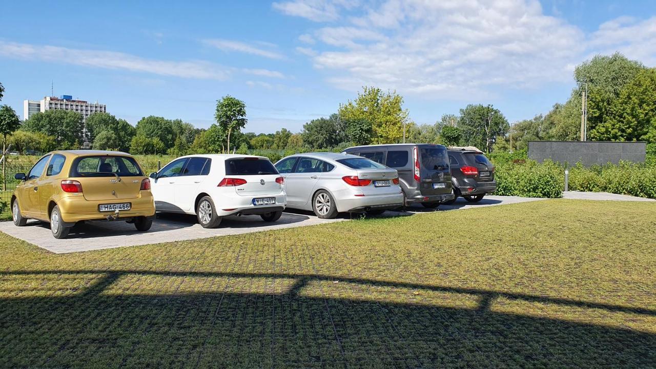 Kékvitorla Apartman Keszthely Esterno foto