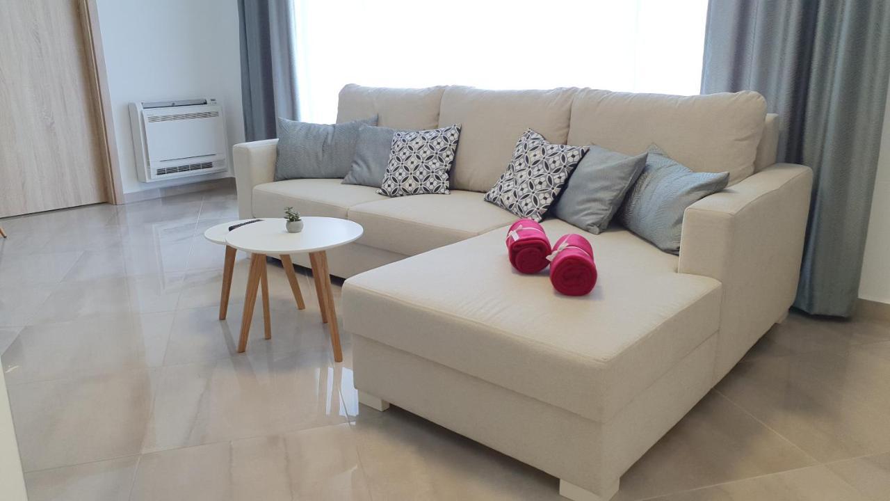Kékvitorla Apartman Keszthely Esterno foto