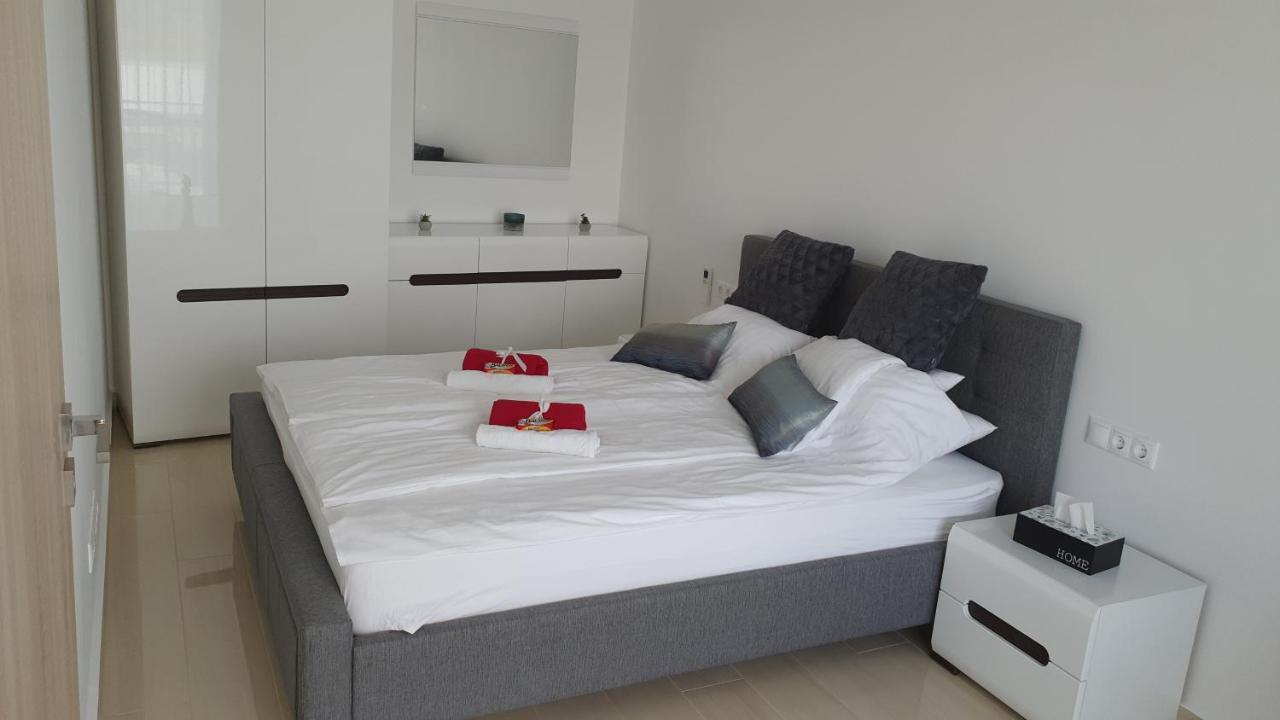 Kékvitorla Apartman Keszthely Esterno foto